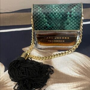 Marc Jacobs Divine Decadence